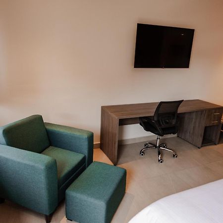 Hotel Centria 蒙特雷 外观 照片
