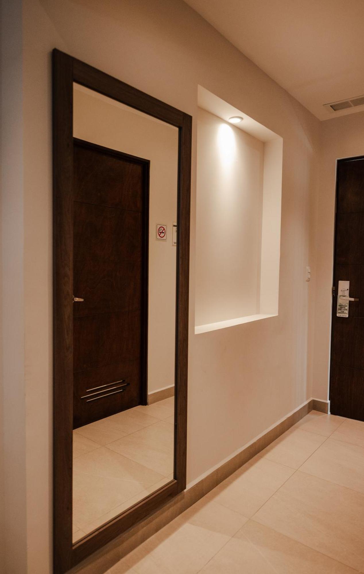 Hotel Centria 蒙特雷 外观 照片
