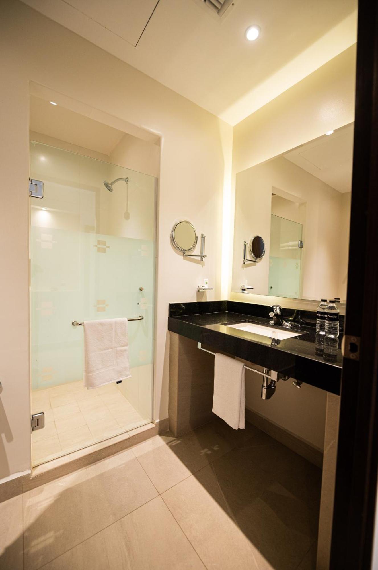 Hotel Centria 蒙特雷 外观 照片